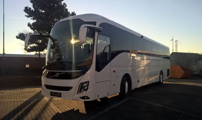 Trentino-Alto Adige/Südtirol: Bus hire in Bressanone in Bressanone and Italy