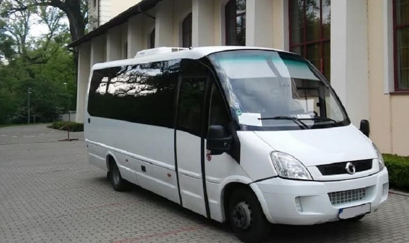 Central Slovenia: Bus order in Mengeš in Mengeš and Slovenia